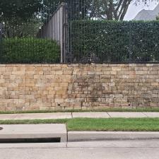 Retaining Wall Brick Cleaning in Frisco, TX 1